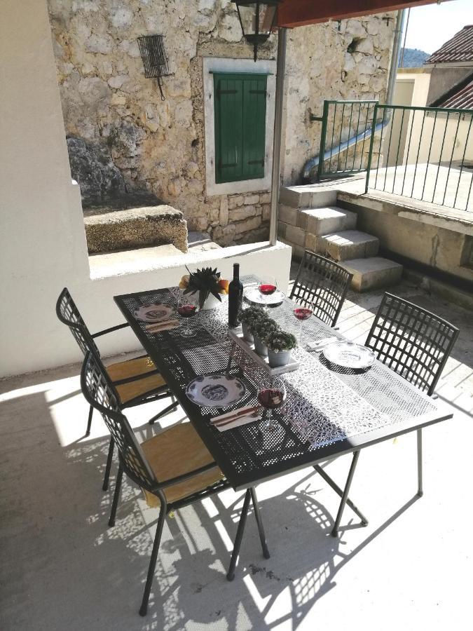Holiday Home Miklica Klis Exterior photo