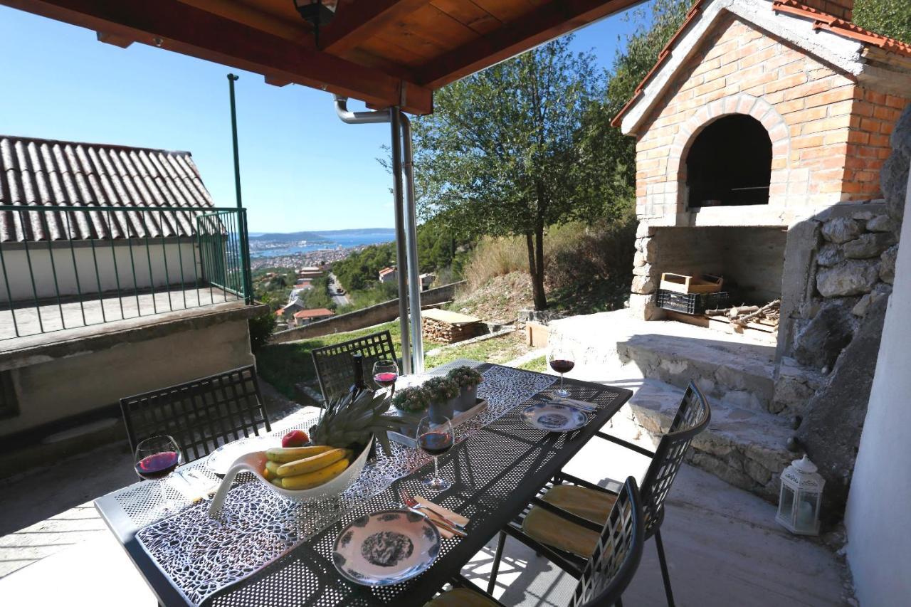 Holiday Home Miklica Klis Exterior photo