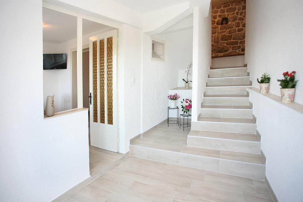 Holiday Home Miklica Klis Exterior photo